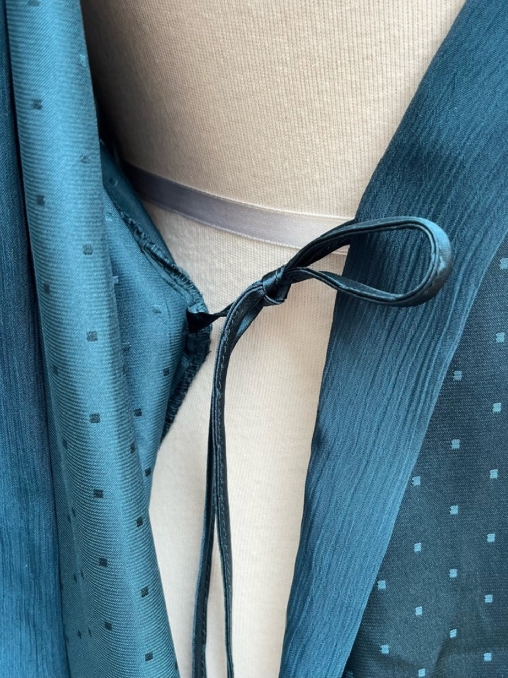 Vintage Jessica Teal Satin Kimono Robe Y2K M-L - Picture 7 of 8